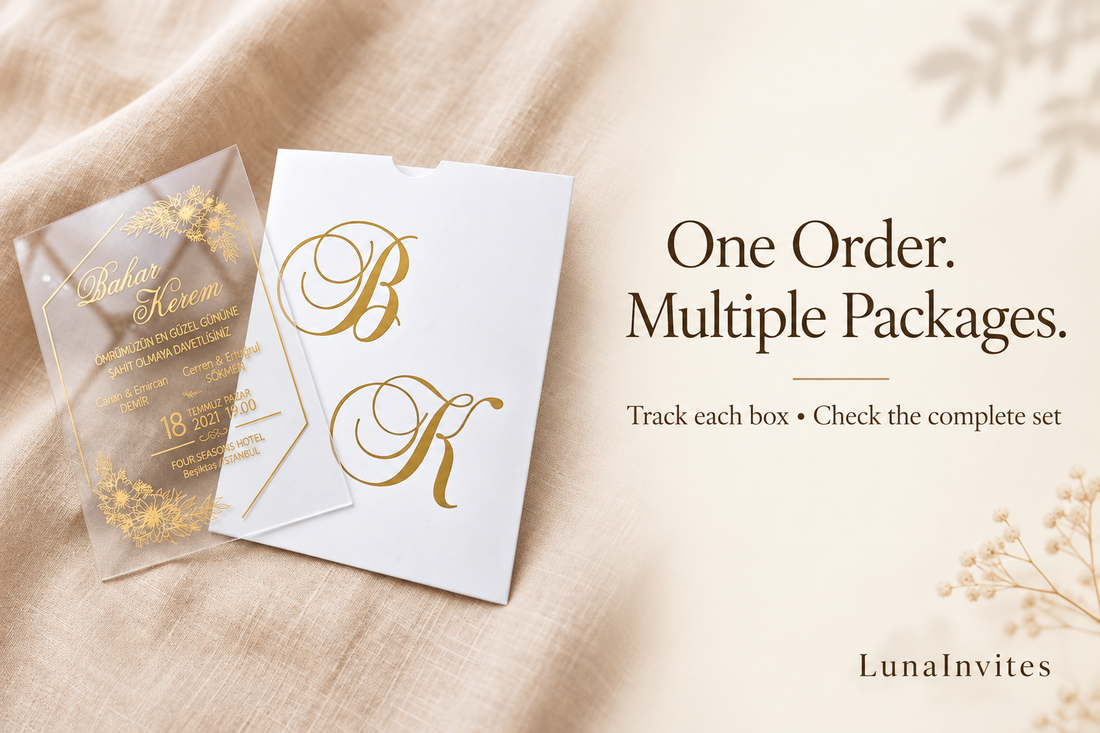 AI-opmaak van LunaInvites: transparante bloemenuitnodiging van acryl en witte envelop met monogram naast de teksten One Order. Multiple Packages. en LunaInvites.