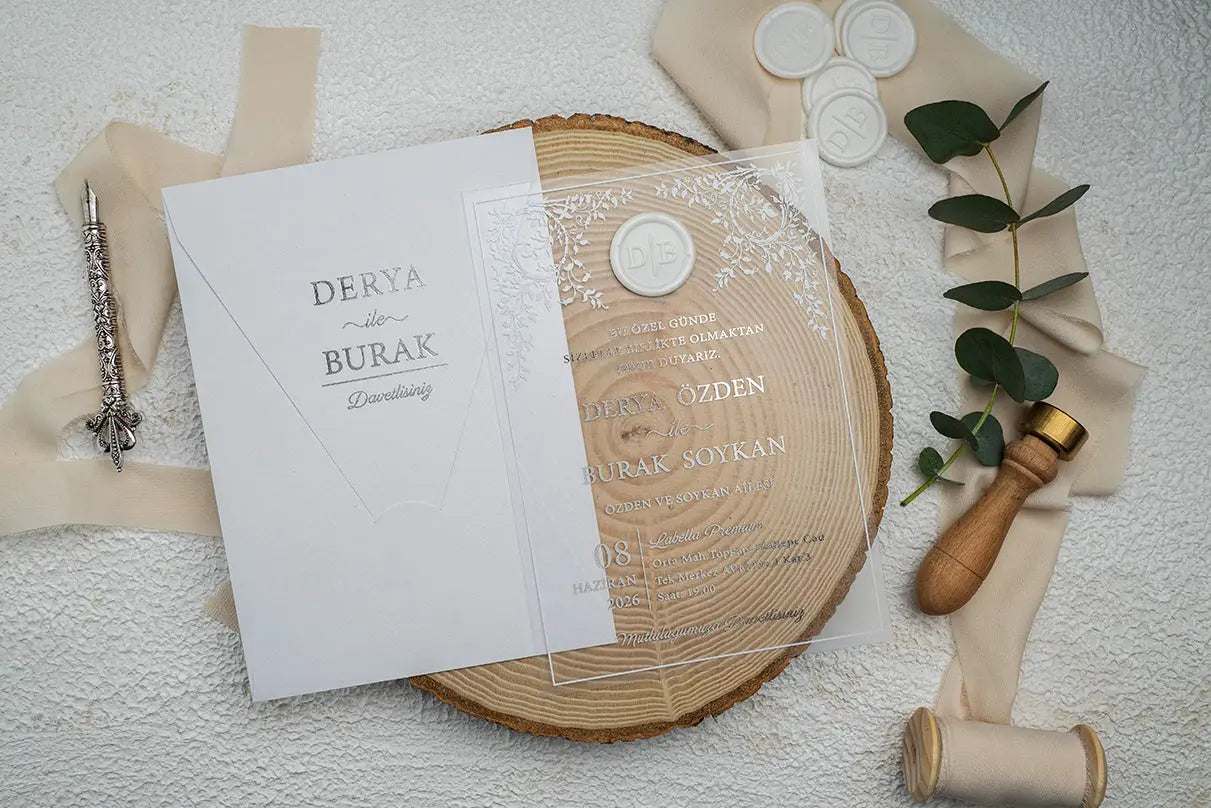 Clear Acrylic Wedding Invitation with White Envelope – Minimal Elegant Design LunaInvites