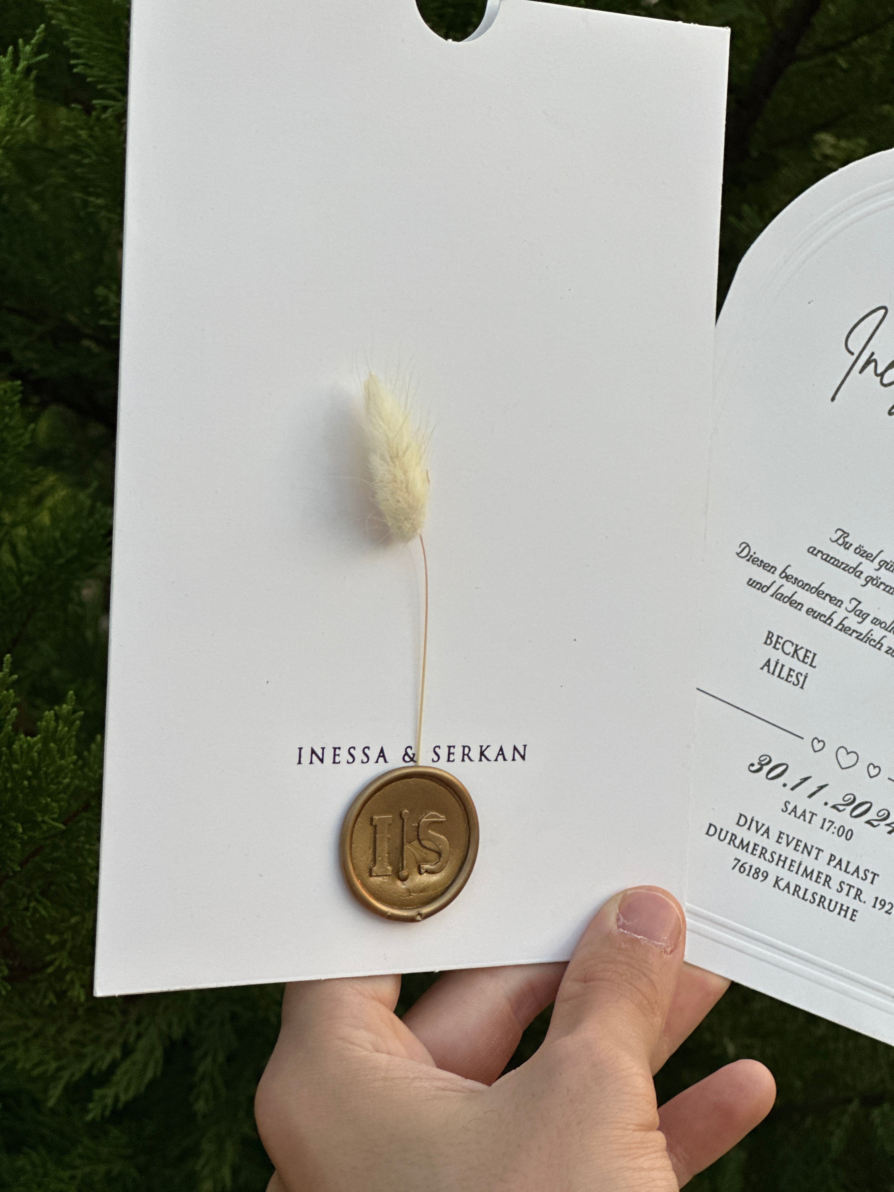 Classic Wedding Invitation with Black Print, White Envelope with Gold Print, Gold Wax Seal & Dried Flower - LunaInvites