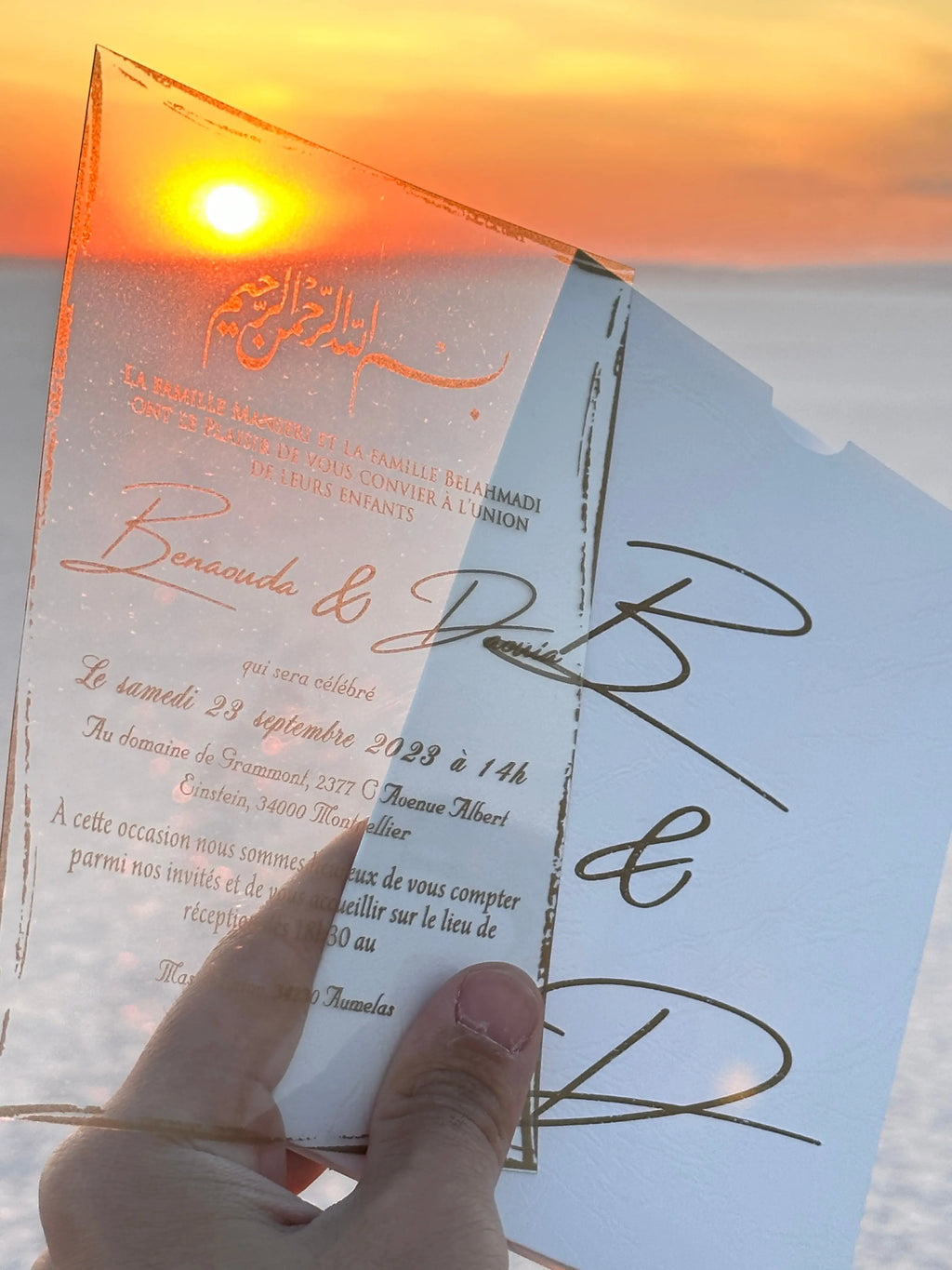 Clear Acrylic Wedding Invitation with Silver Print & Black Envelope (Kopya) LunaInvites