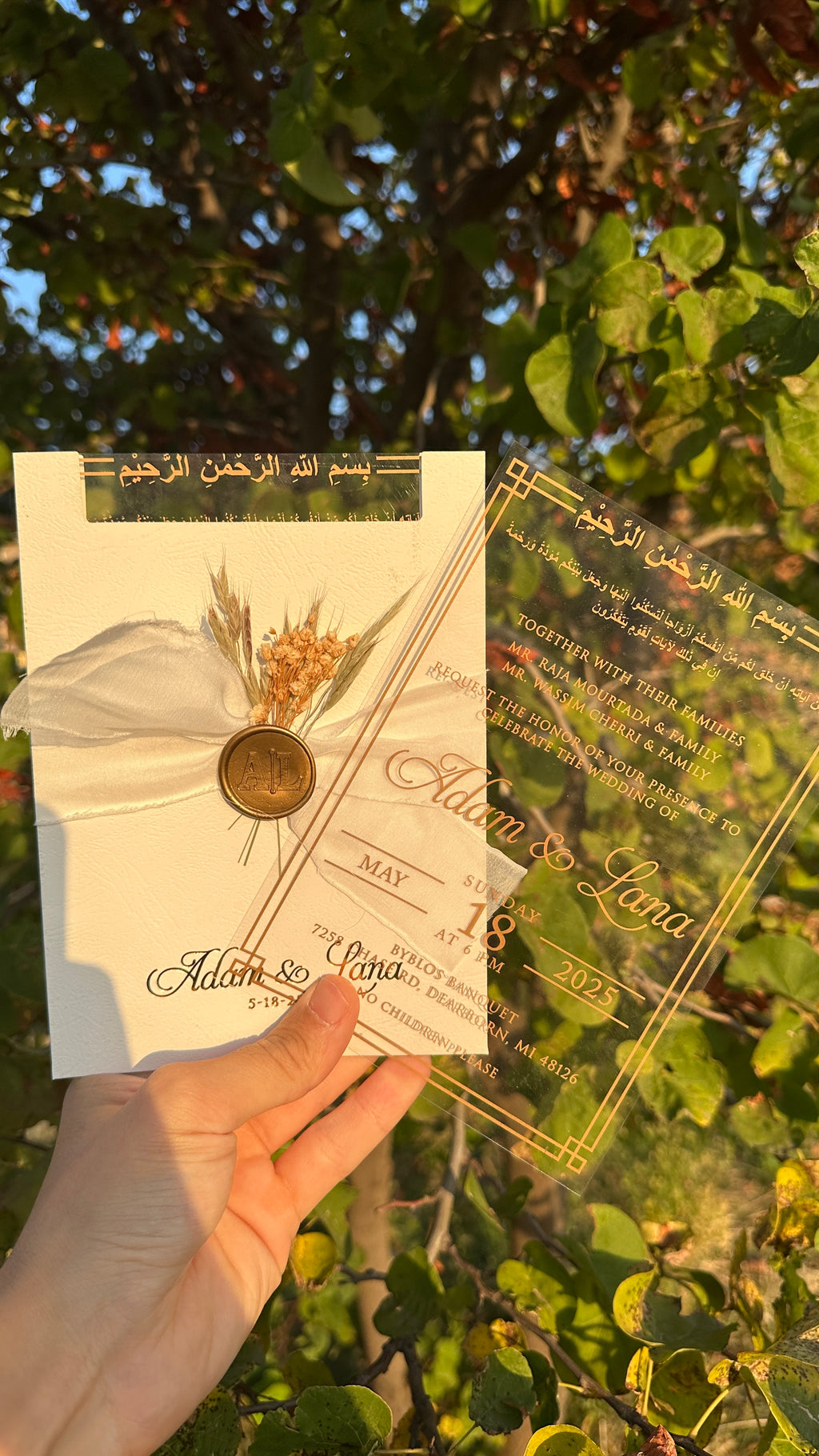 Clear Acrylic Wedding Invitation with Gold Print, White Envelope, White Bow, Gold Wax Seal & Dried Flowers - LunaInvites