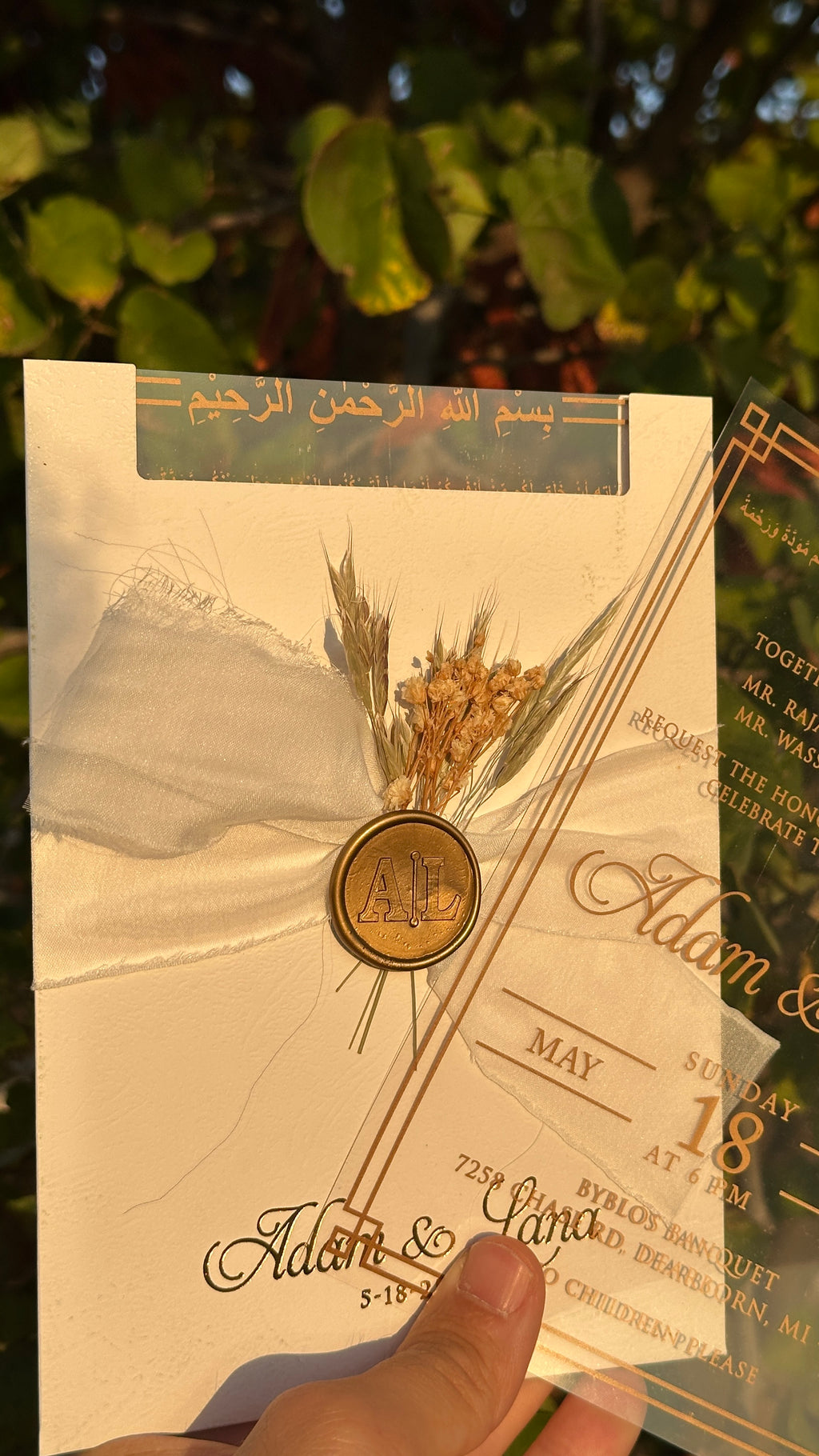 Clear Acrylic Wedding Invitation with Gold Print, White Envelope, White Bow, Gold Wax Seal & Dried Flowers - LunaInvites