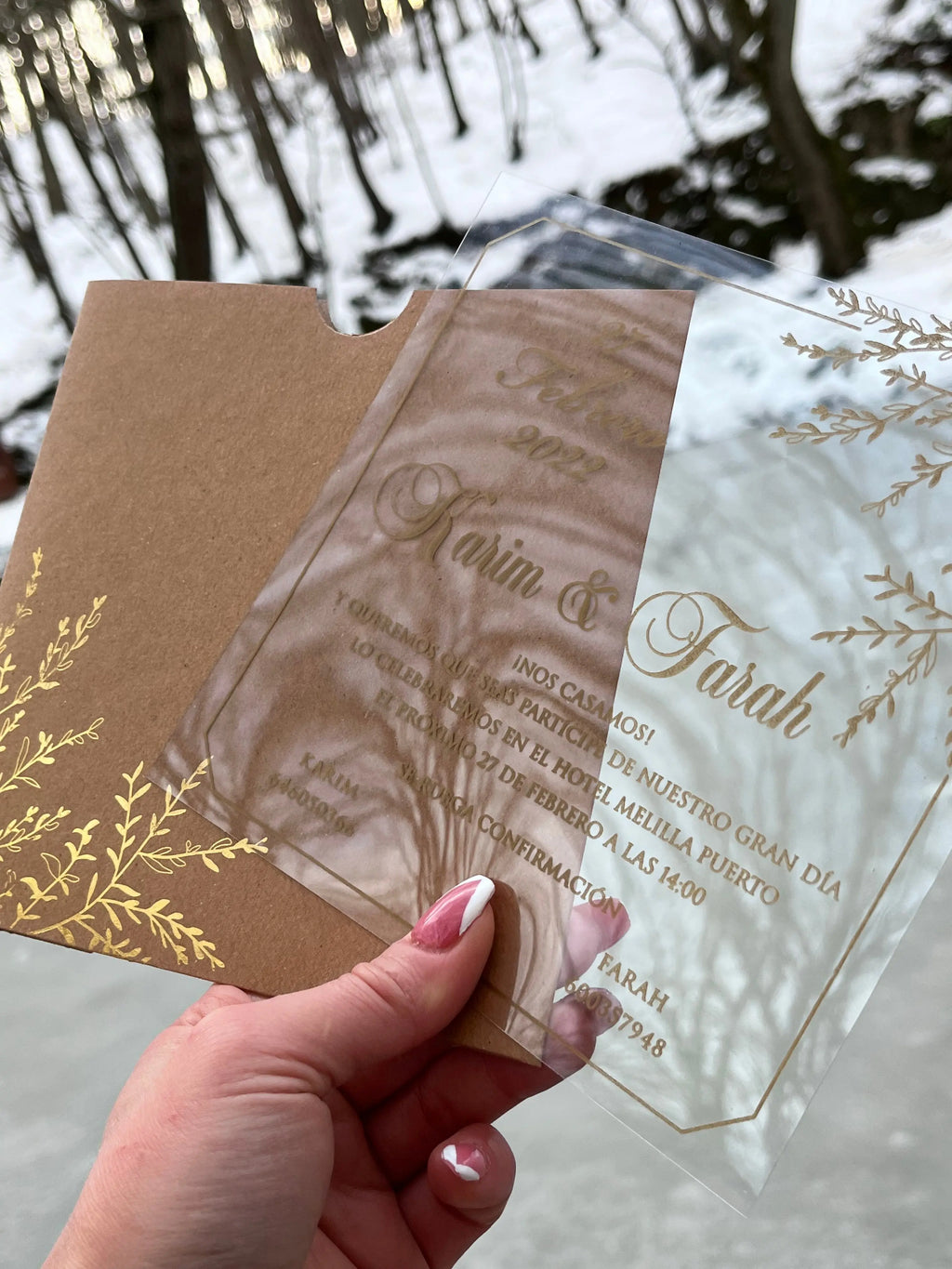 Acrylic Wedding Invitations with Gold Print and Kraft Envelope LunaInvites