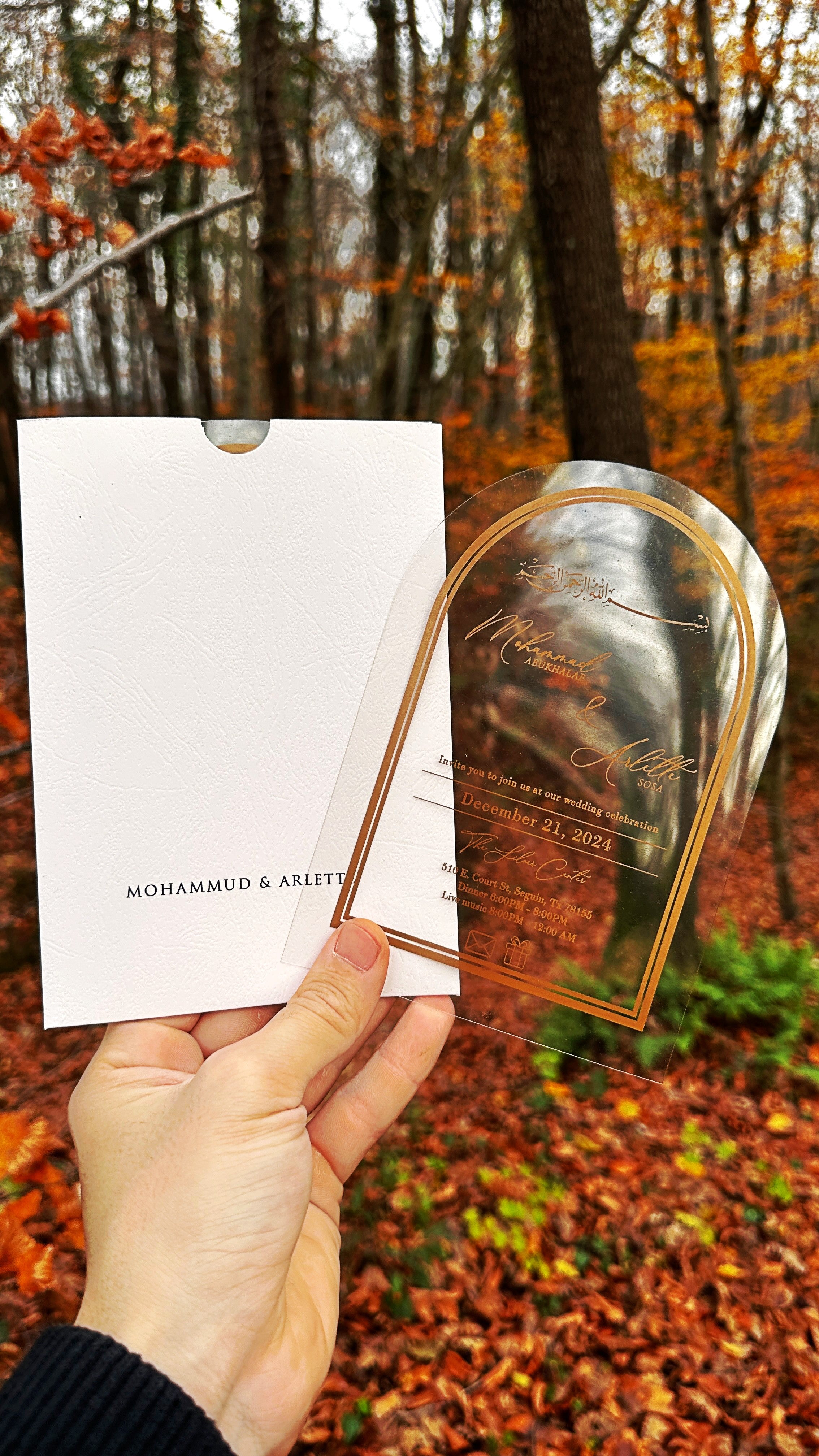 Arched Acrylic Wedding Invitation with Gold Print and White Envelope - LunaInvites