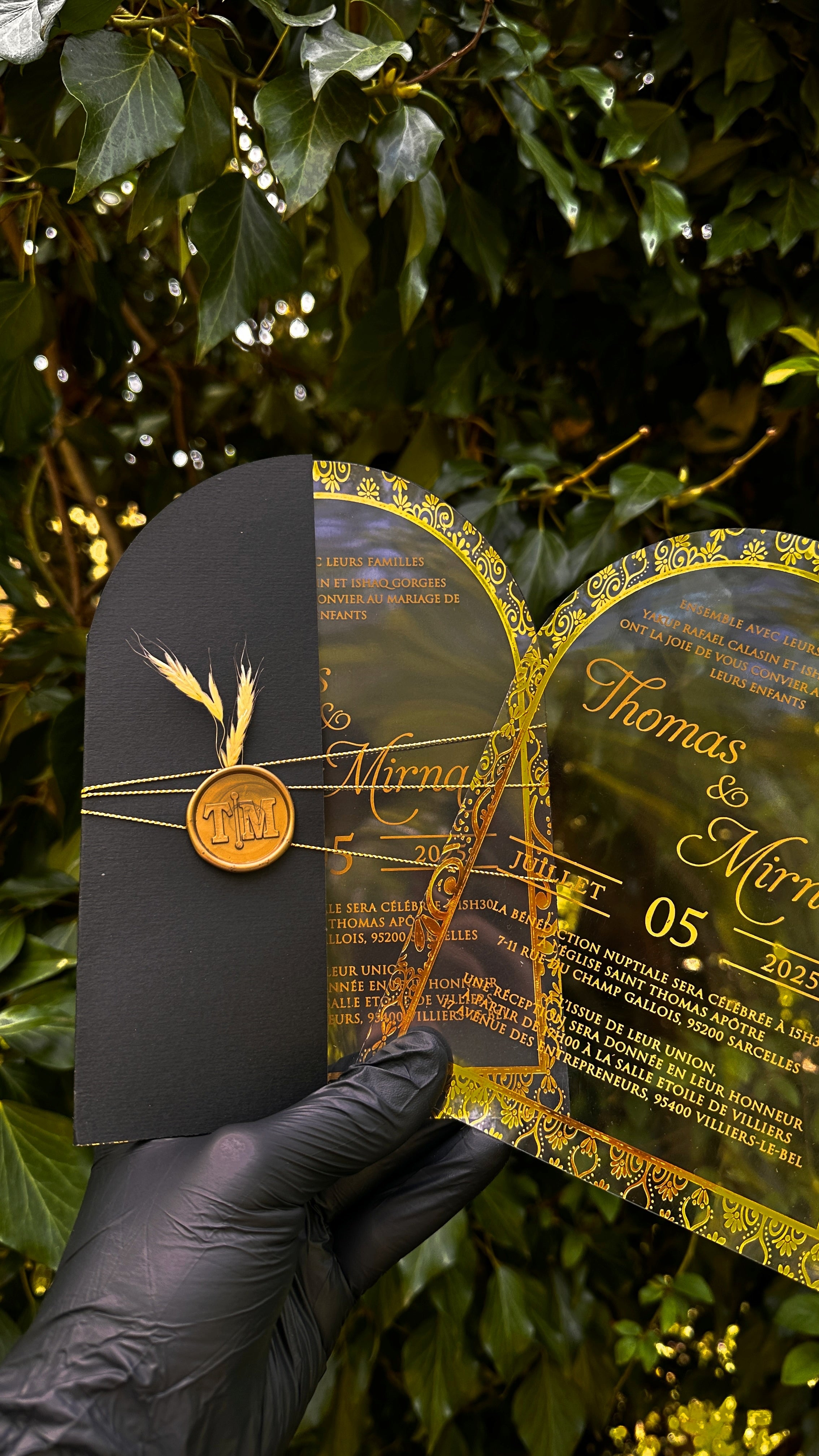 Luxury Arched Gold Acrylic Invitation with Black Envelope & Wax Seal - LunaInvites
