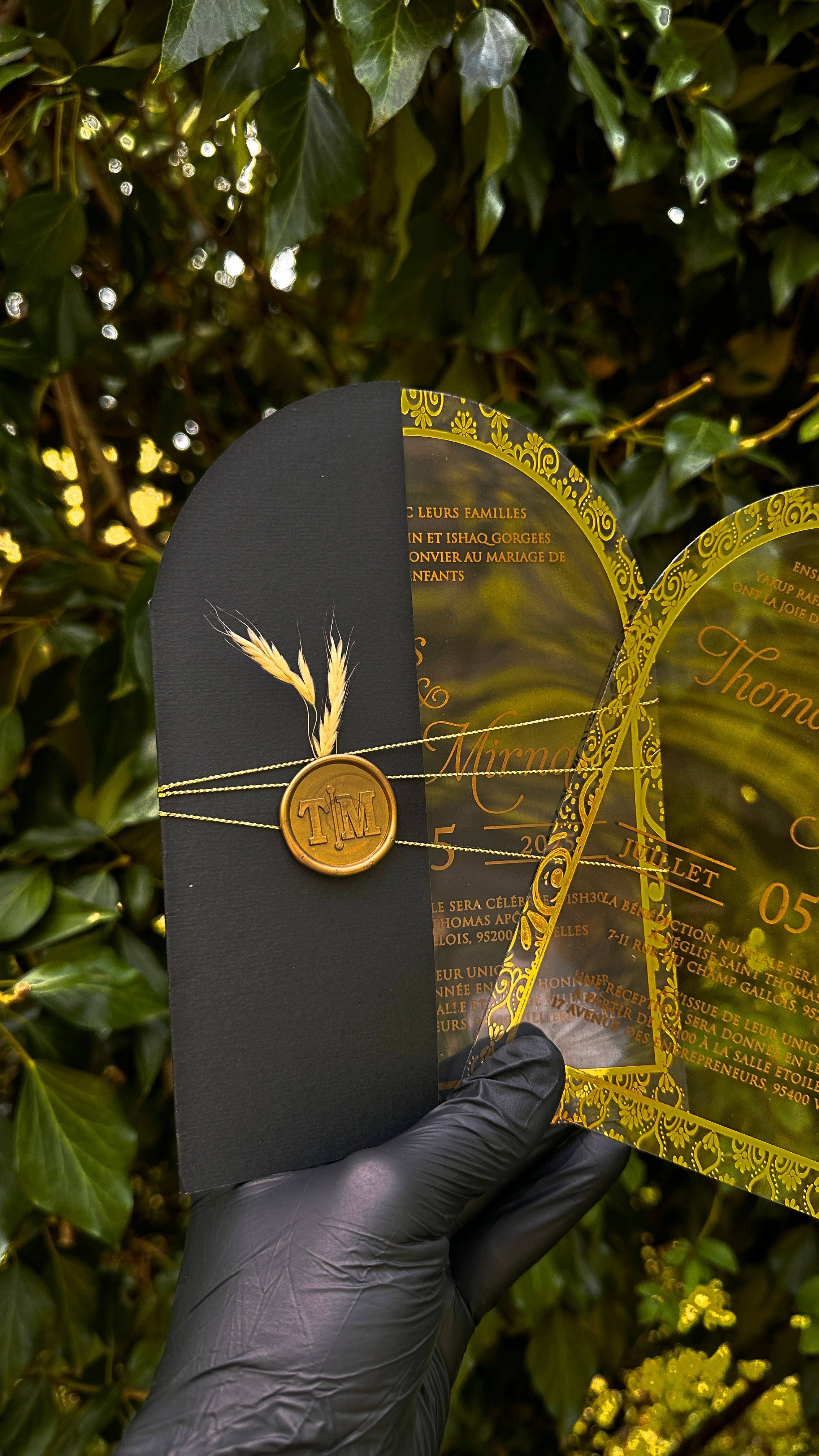 Luxury Arched Gold Acrylic Invitation with Black Envelope & Wax Seal - LunaInvites