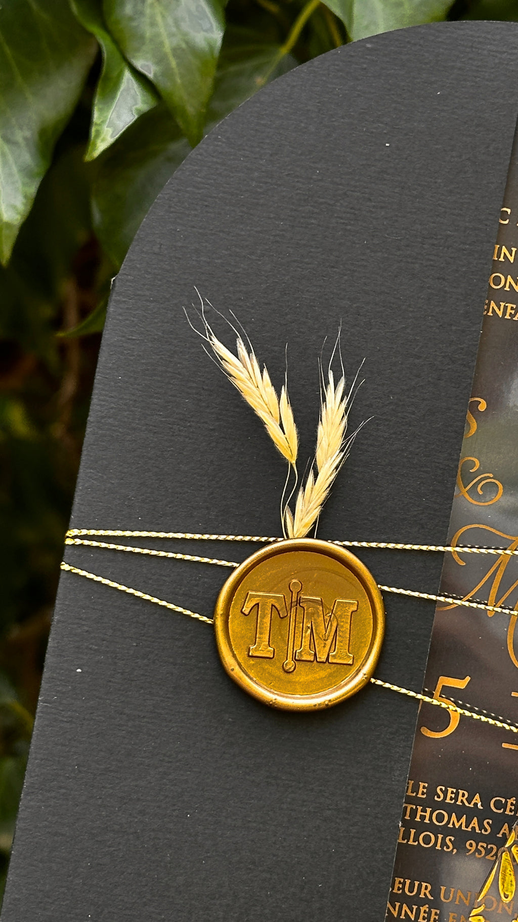 Luxury Arched Gold Acrylic Invitation with Black Envelope & Wax Seal - LunaInvites