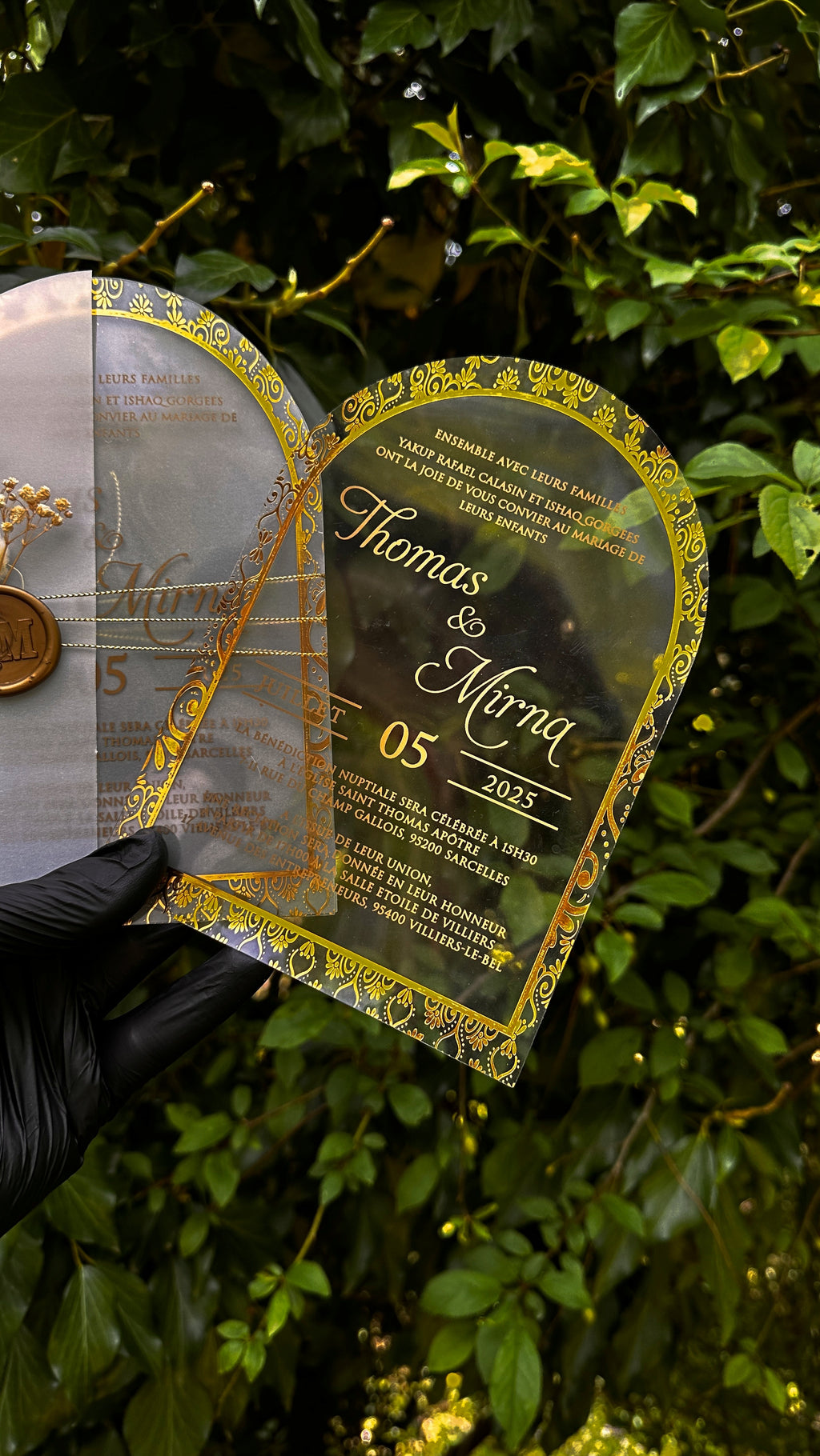 Gold Arch Acrylic Wedding Invitation with Transparent Envelope & Wax Seal - LunaInvites