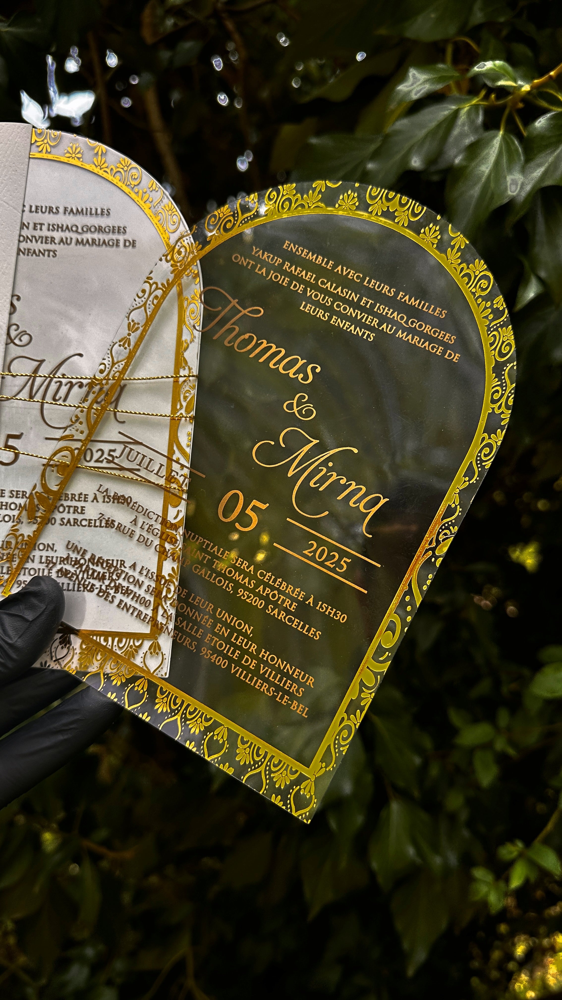 Arch Acrylic Wedding Invitation with White Envelope, Gold Wax Seal & Dried Flowers - LunaInvites
