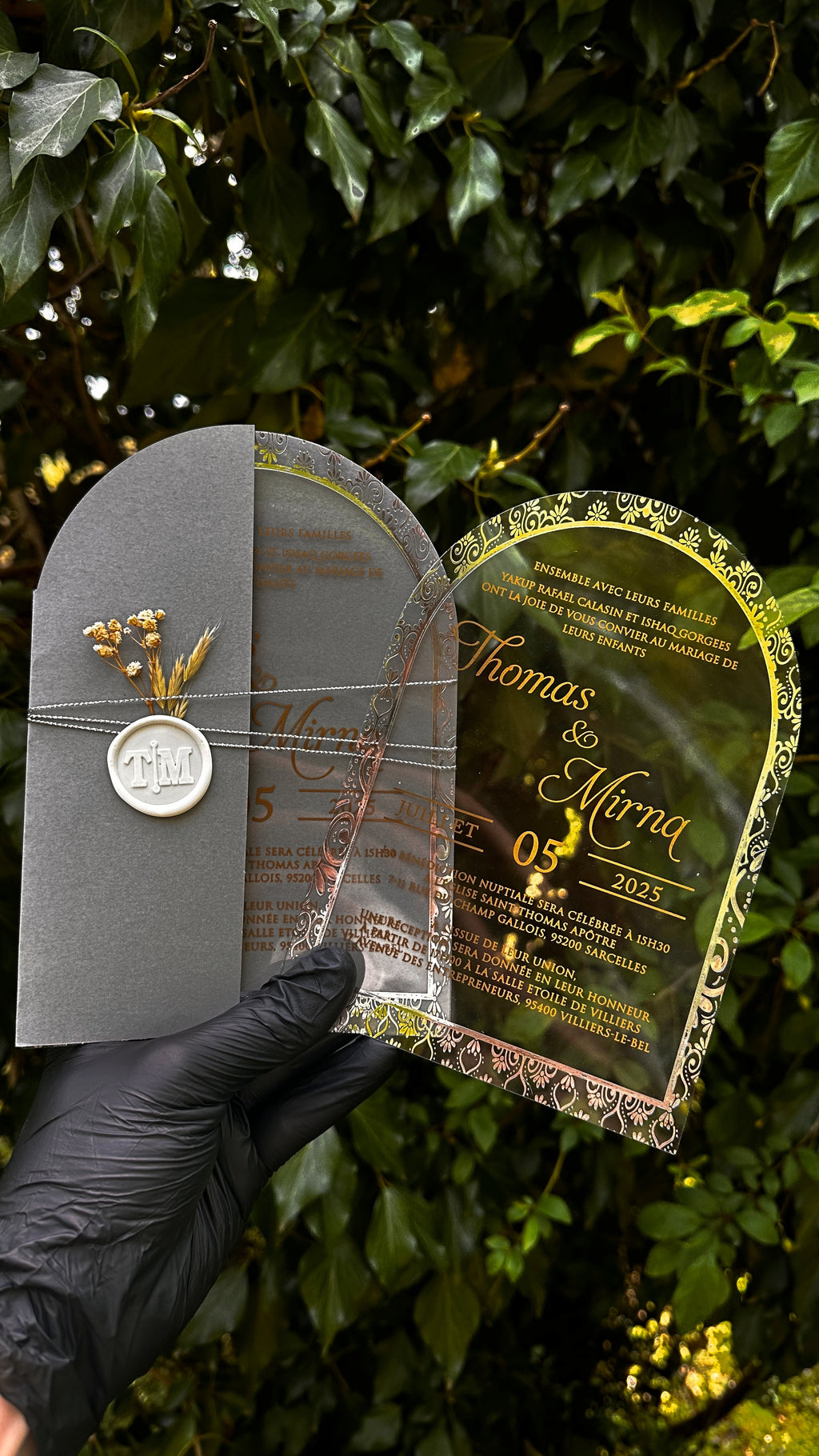 Arch Acrylic Wedding Invitations with Gray Envelope, Gold Foil & White Wax Seal - LunaInvites