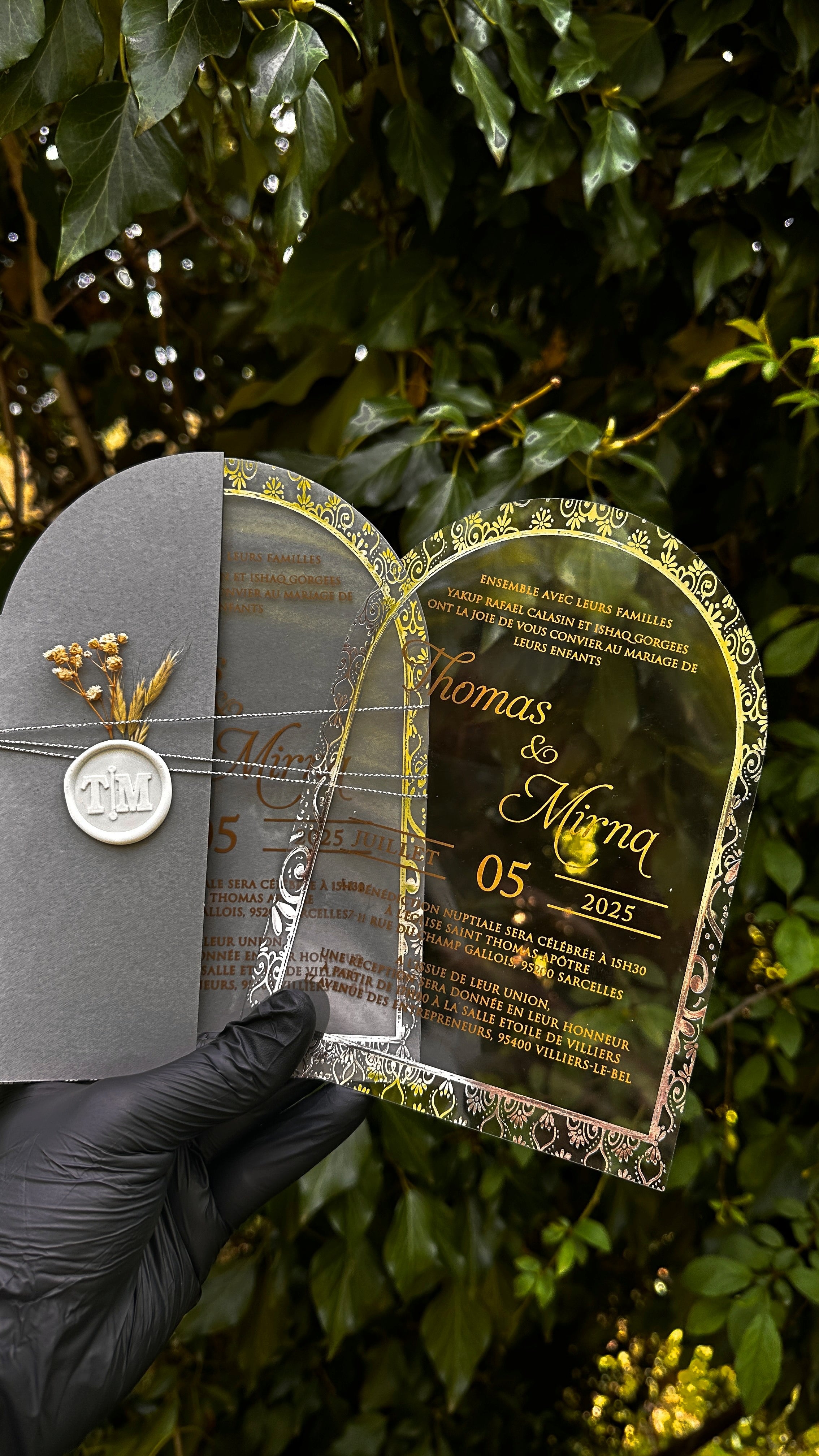Arch Acrylic Wedding Invitations with Gray Envelope, Gold Foil & White Wax Seal - LunaInvites