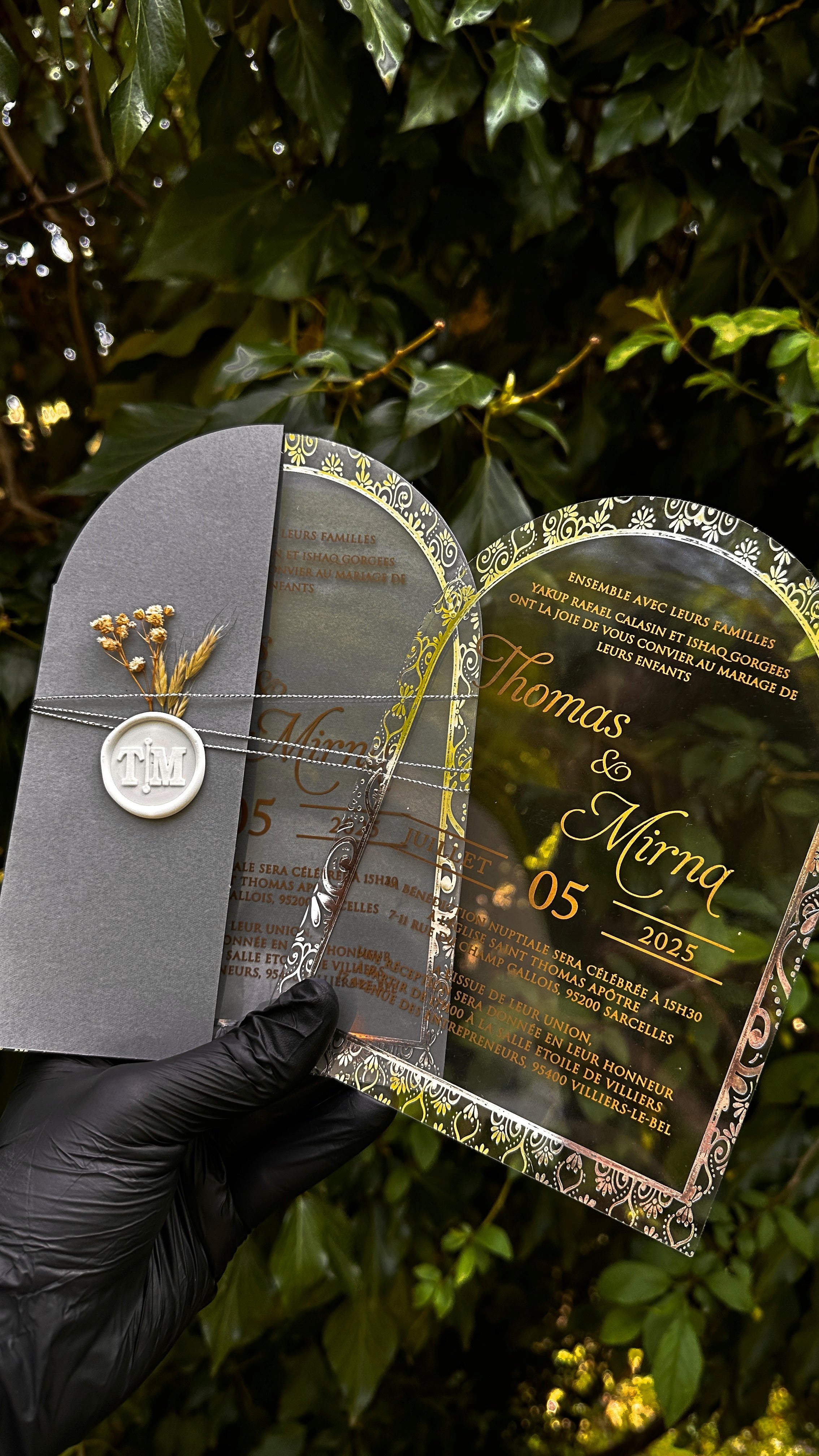 Arch Acrylic Wedding Invitations with Gray Envelope, Gold Foil & White Wax Seal - LunaInvites