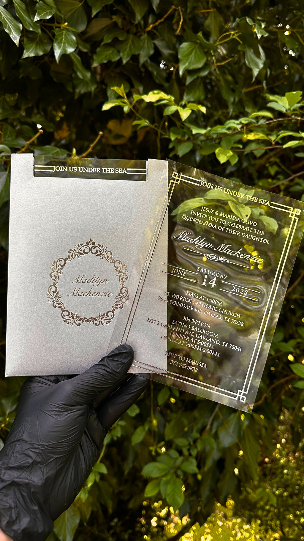 Clear Acrylic Quinceañera Invitations with Gray Glossy Envelope & Silver Foil - LunaInvites