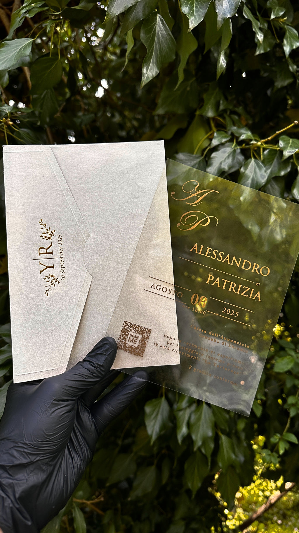 Clear Acrylic Wedding Invitations with Gold Foil & Cream Envelope - LunaInvites