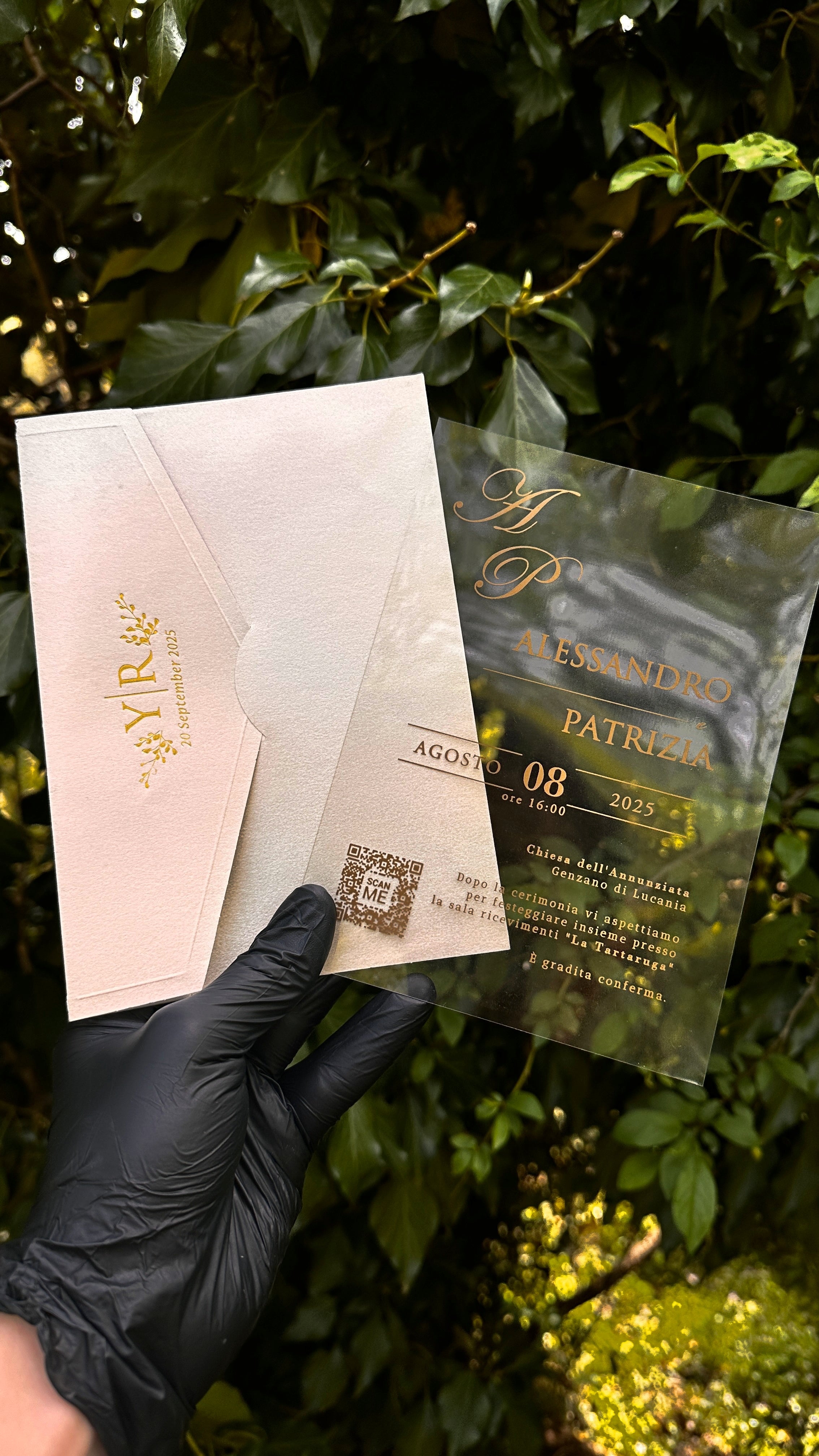 Clear Acrylic Wedding Invitations with Gold Foil & Cream Envelope - LunaInvites