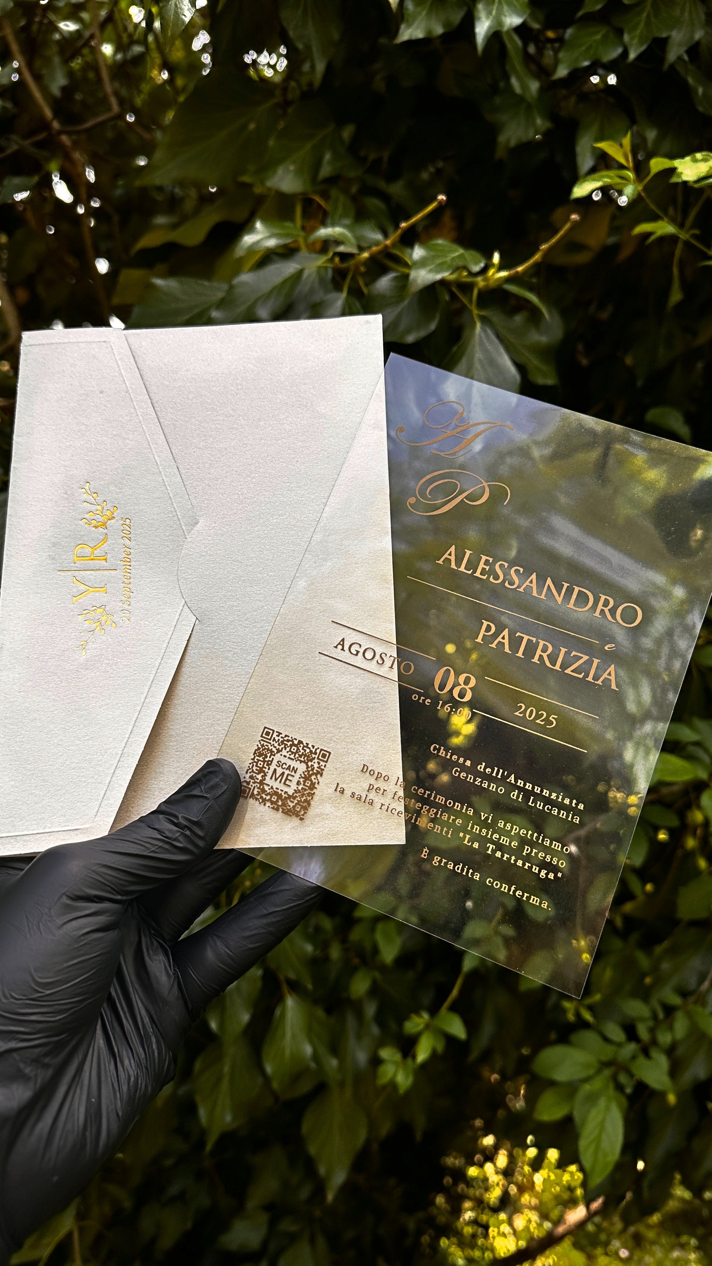 Clear Acrylic Wedding Invitations with Gold Foil & Cream Envelope - LunaInvites