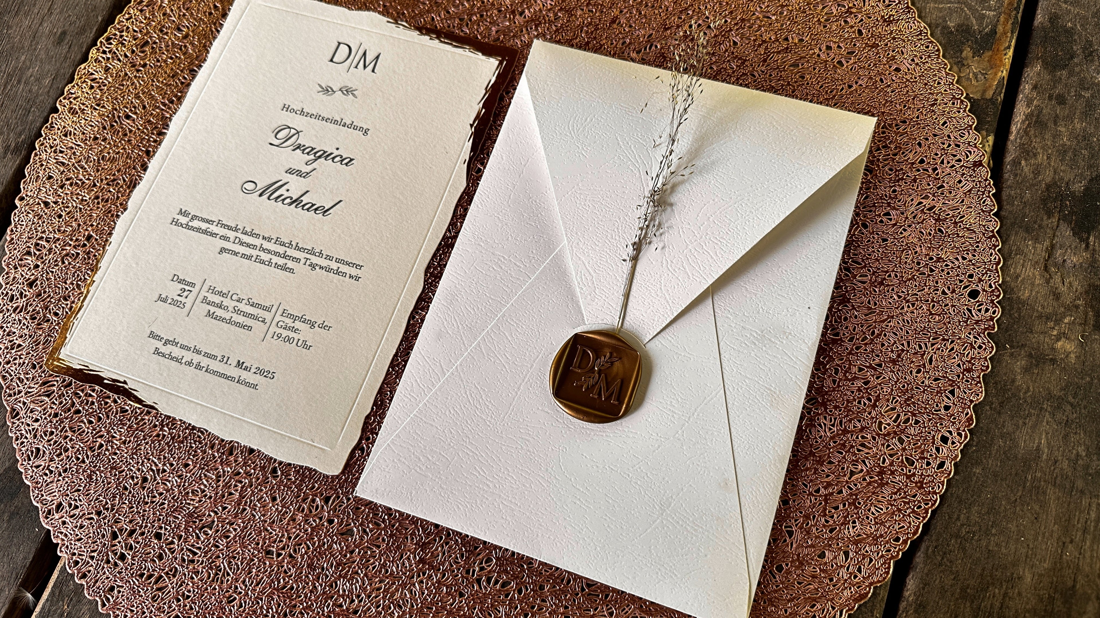 Classic Wedding Invitations with Gold Edge & Dried Flower - LunaInvites