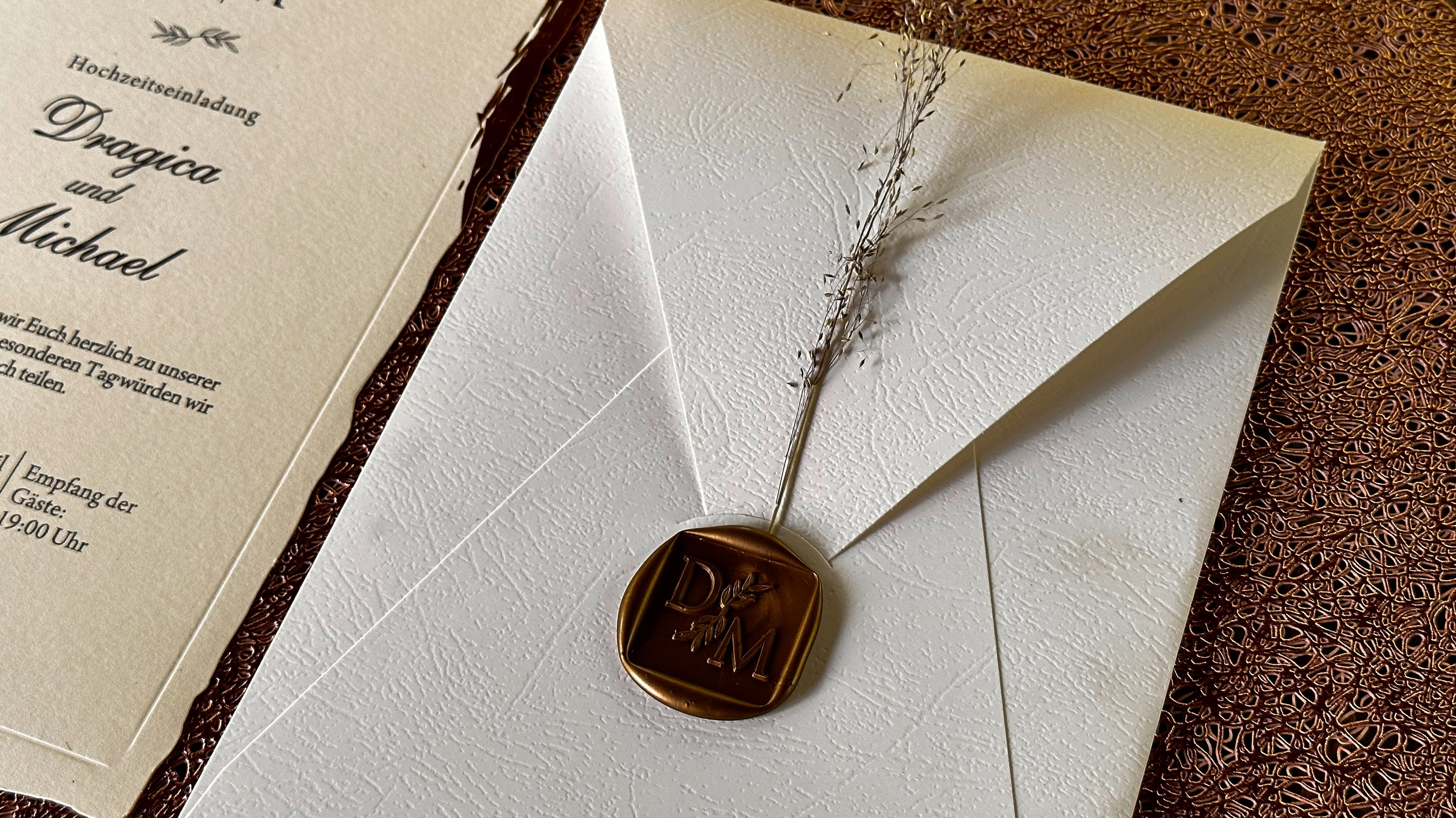 Classic Wedding Invitations with Gold Edge & Dried Flower - LunaInvites