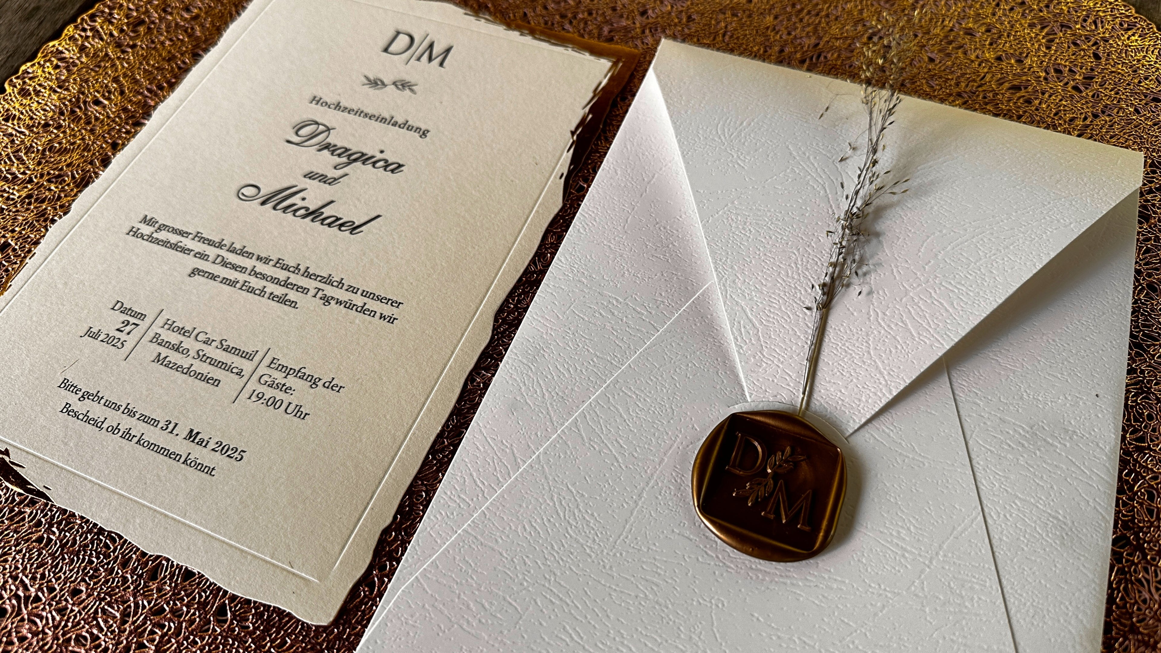 Classic Wedding Invitations with Gold Edge & Dried Flower - LunaInvites