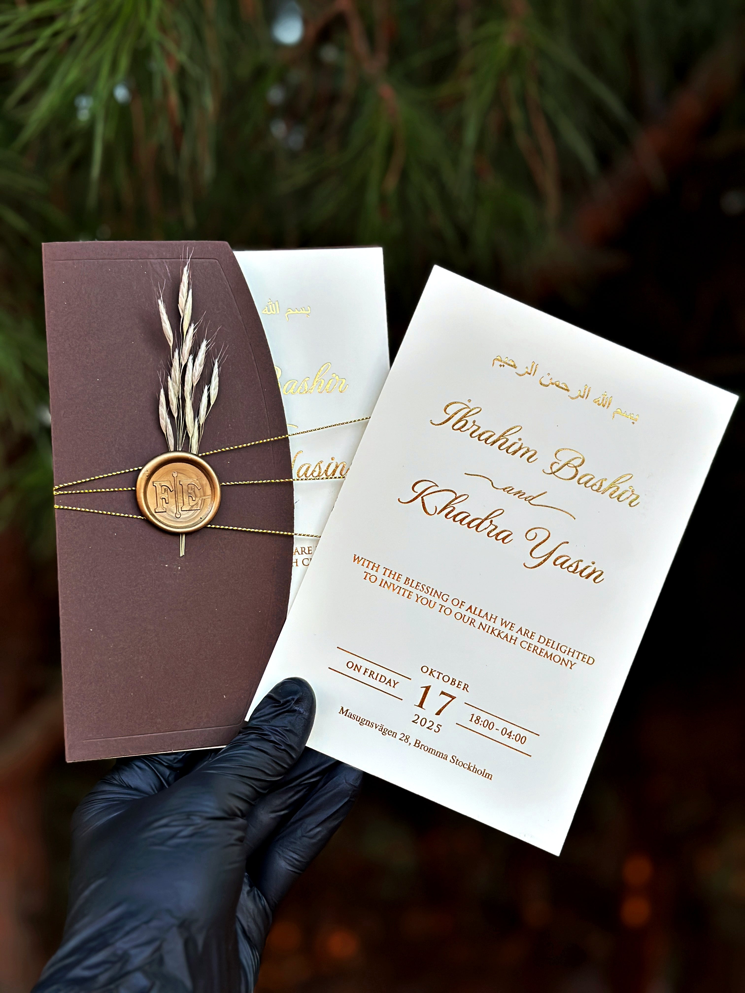 Classic Wedding Invitation with Gold Print, Brown Arch Envelope & Wax Seal - LunaInvites