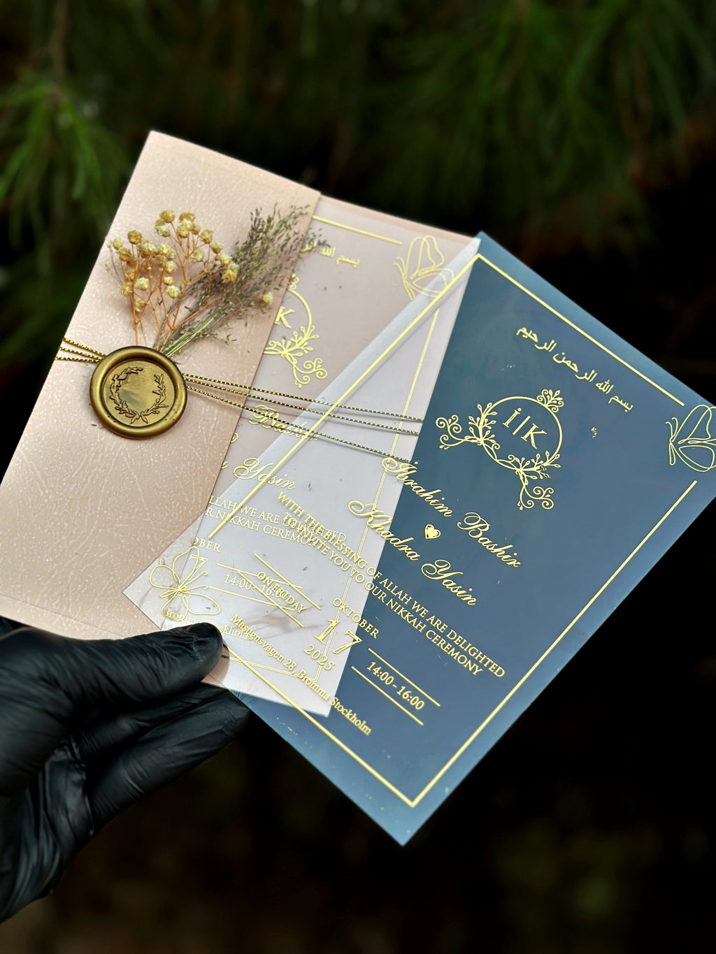 Clear Acrylic Wedding Invitation with Gold Print, Beige Envelope & Wax Seal - LunaInvites
