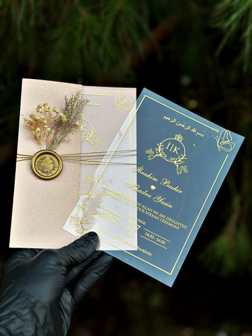 Clear Acrylic Wedding Invitation with Gold Print, Beige Envelope & Wax Seal - LunaInvites