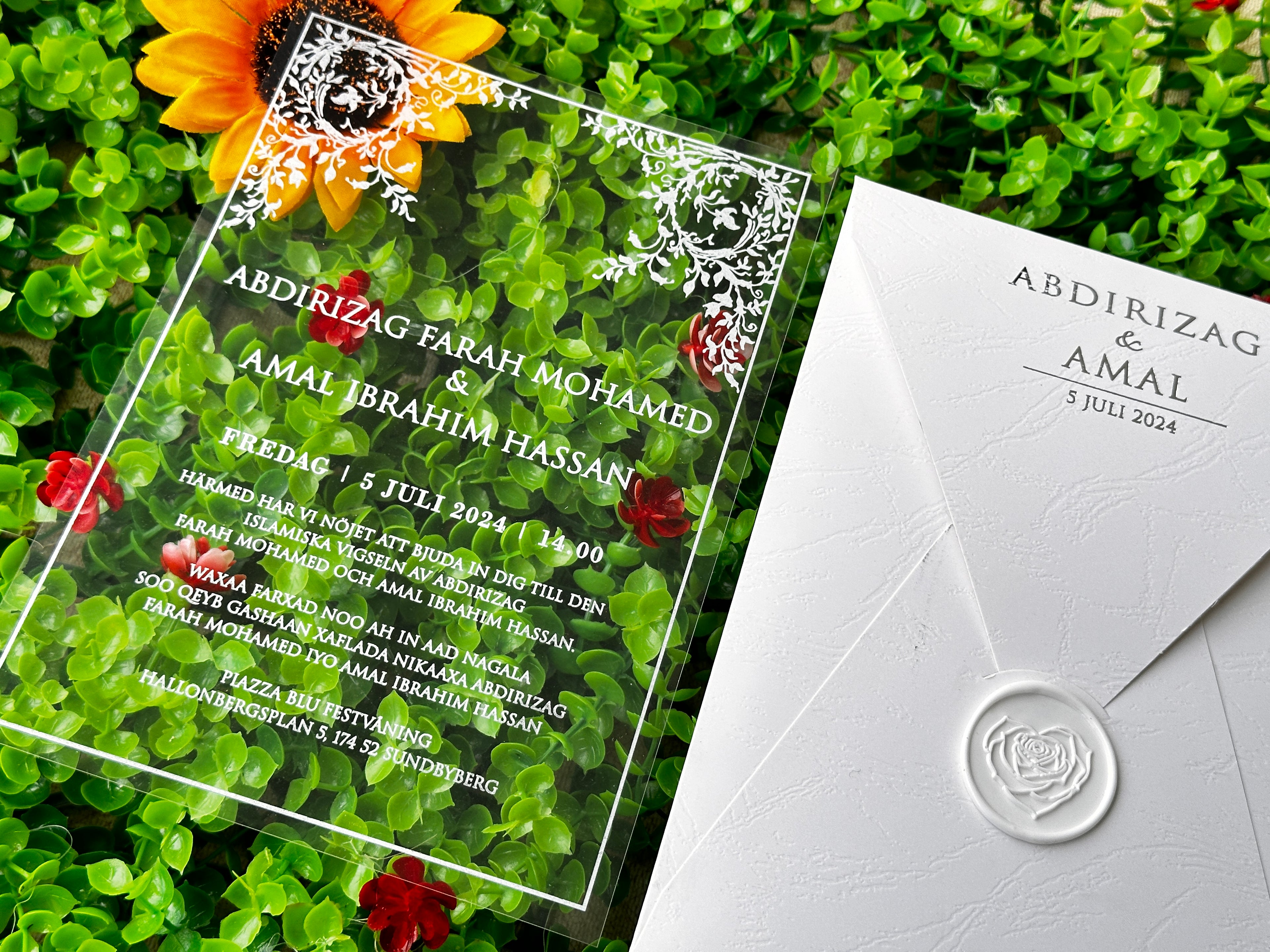 Clear Acrylic Wedding Invitation with White Print, White Envelope & Silver Details - LunaInvites