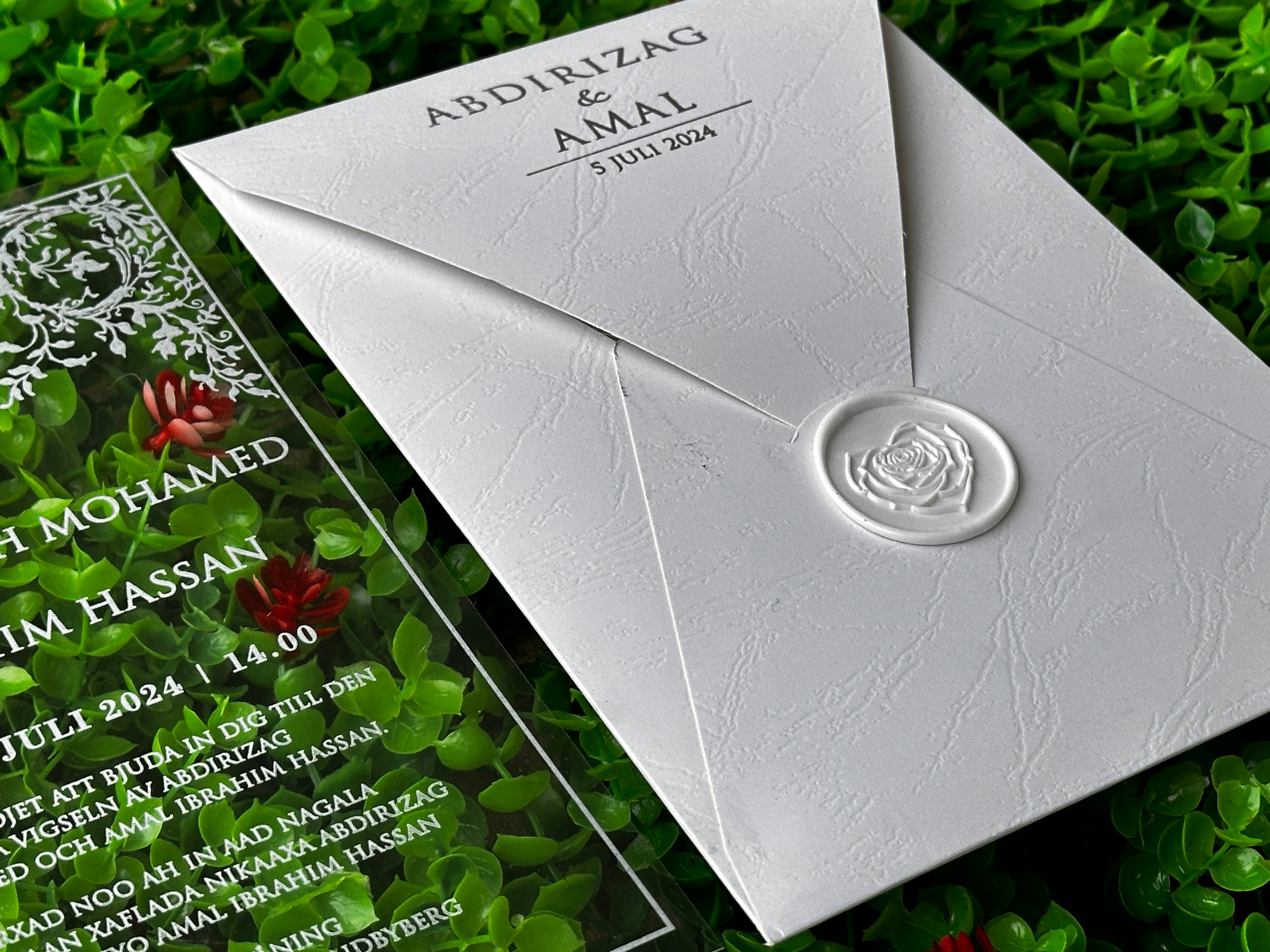 Clear Acrylic Wedding Invitation with White Print, White Envelope & Silver Details - LunaInvites