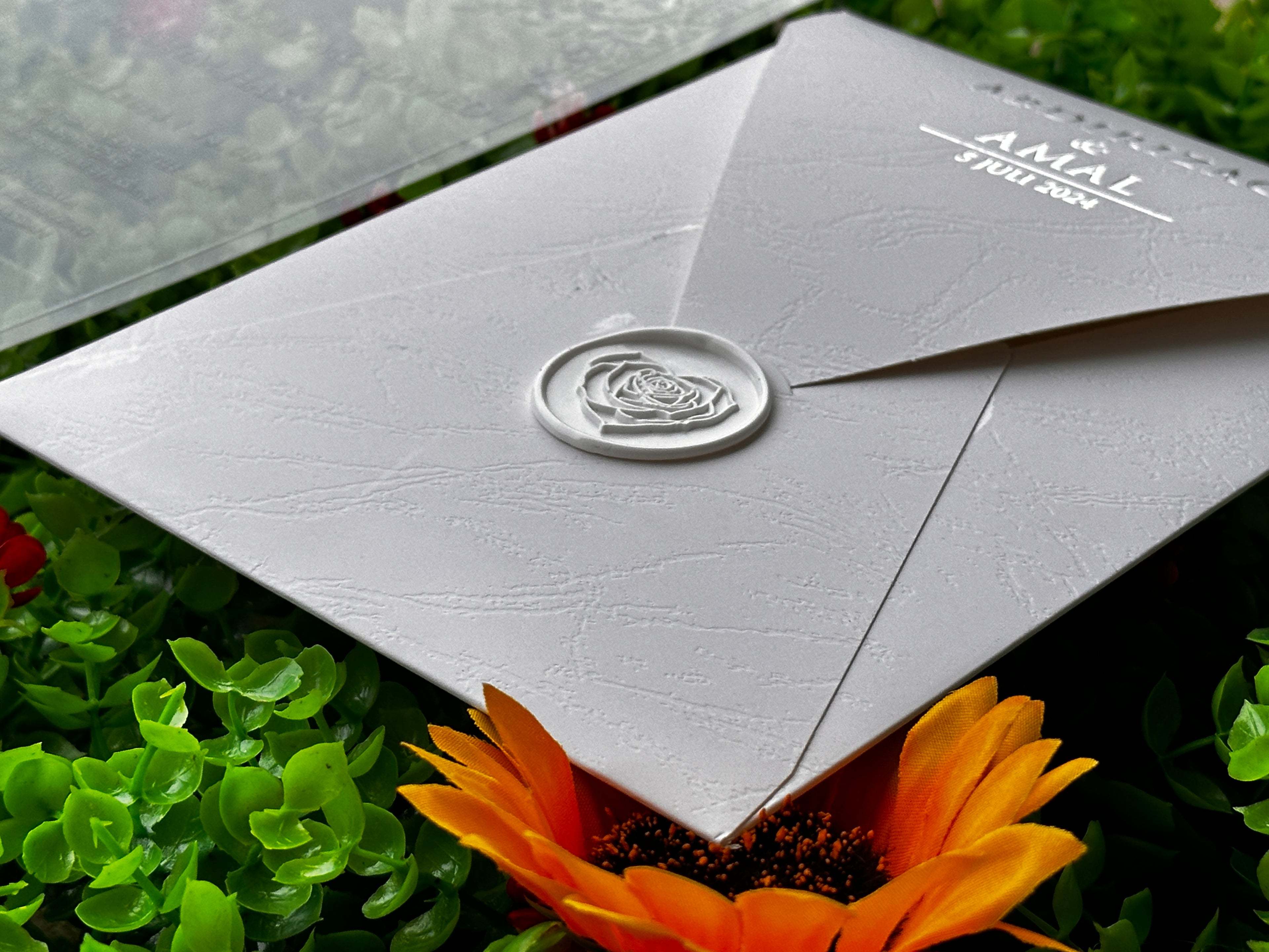 Clear Acrylic Wedding Invitation with White Print, White Envelope & Silver Details - LunaInvites