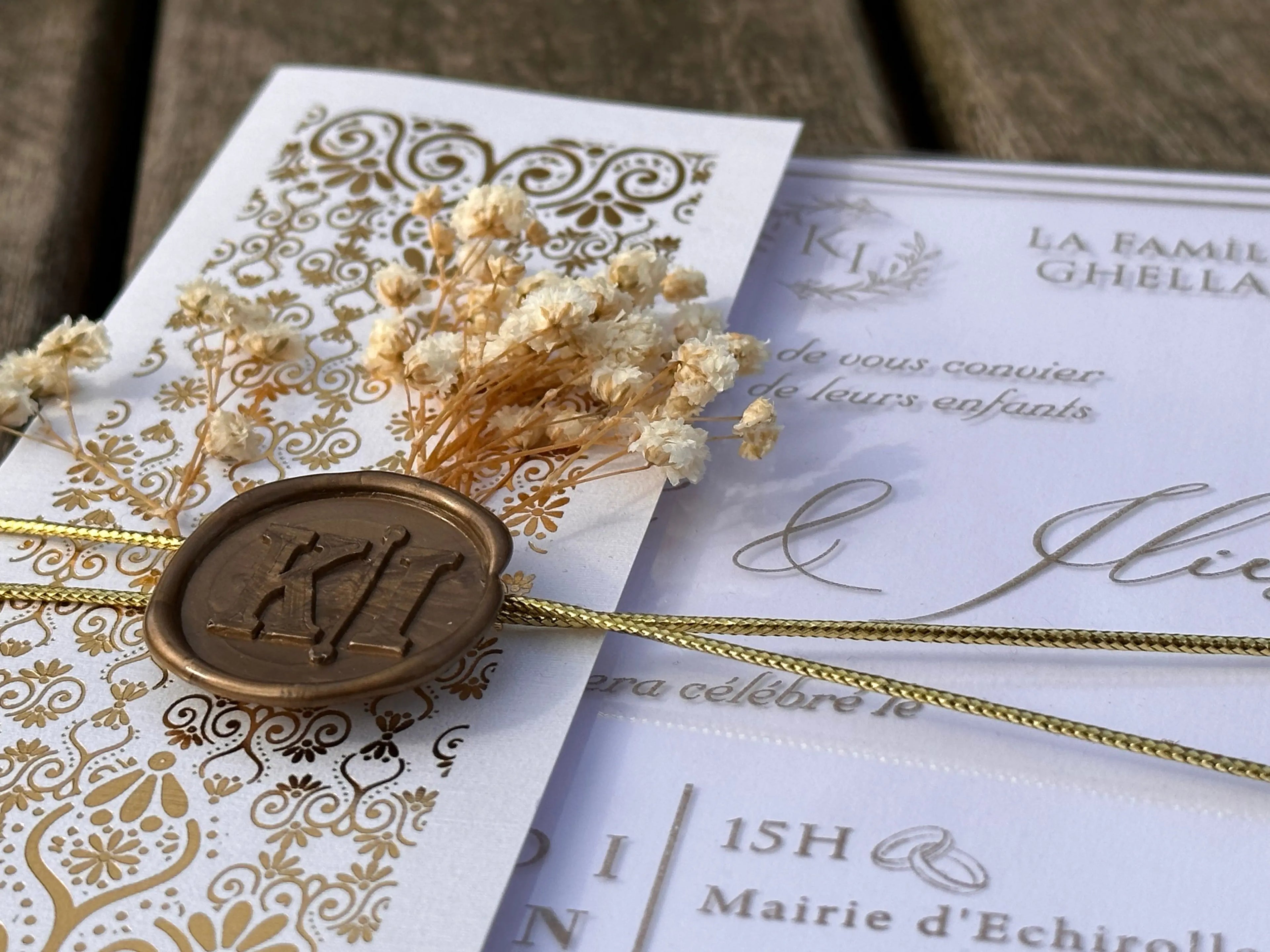 Clear Acrylic Wedding Invitation with Gold Foil & Ornate White Wrap LunaInvites