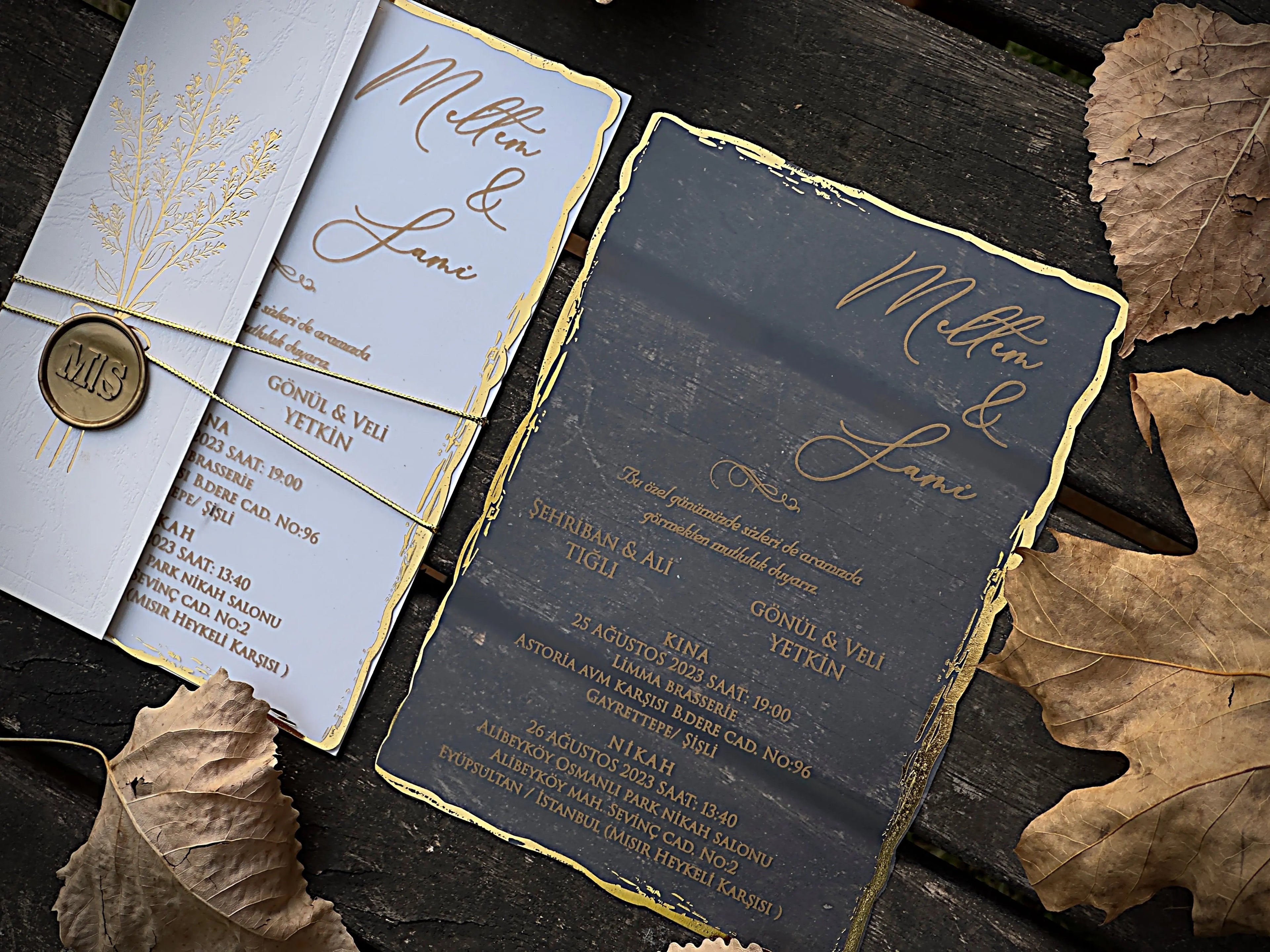 Frosted Acrylic Wedding Invitation with Gold Foil Edges & Floral Envelope LunaInvites