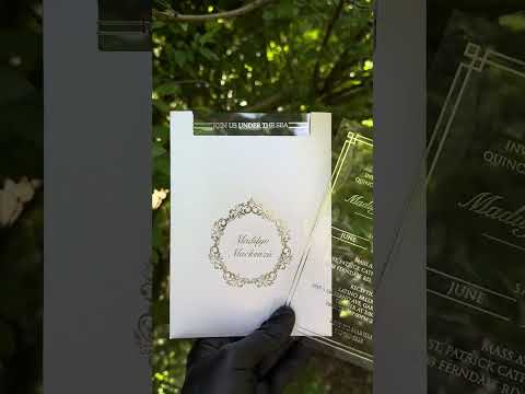 Clear Acrylic Quinceañera Invitations with Gray Glossy Envelope & Silver Foil